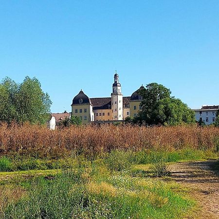 Turmblick-Gaestequartier-Coswig-Hier-Erwartet-Sie-Individueller-Service-Im-Herzen-Der-Altstadt Coswig  Esterno foto
